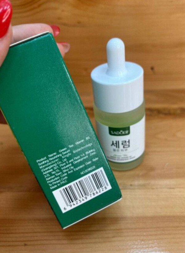 سرم ضدجوش و اکنه چای سبز سادور 30میل
